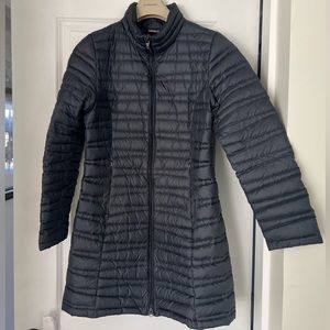 Women’s Patagonia long navy jacket